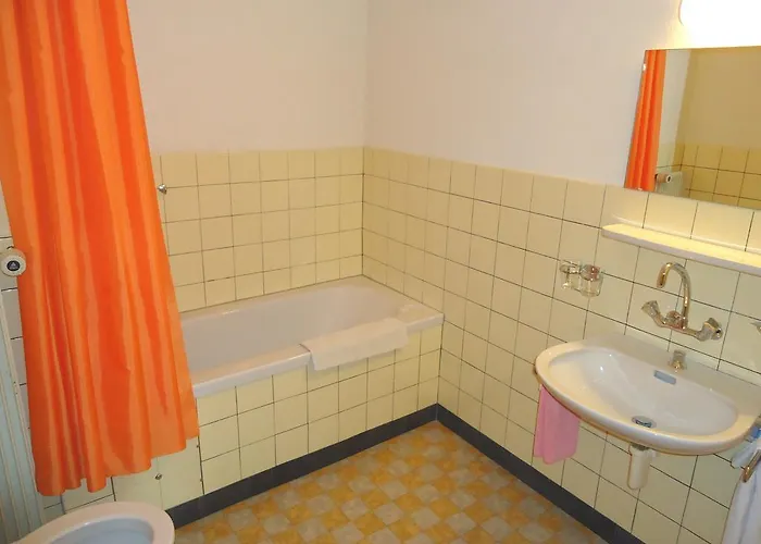 オテル ドゥ ユニオン Orsières